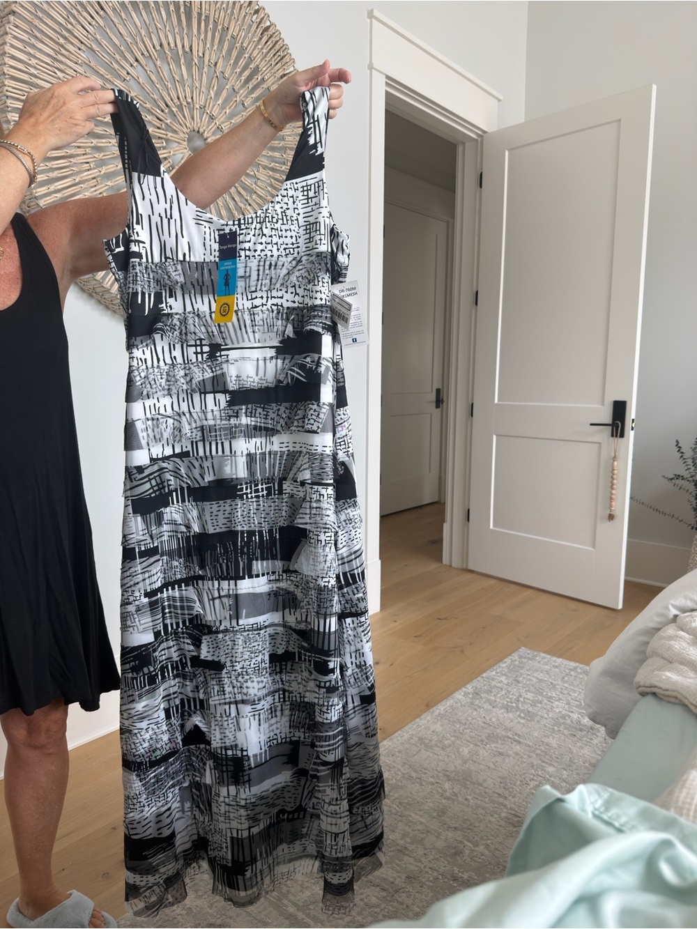 Black & White Abstract Print Maxi Dress, Sleeveless